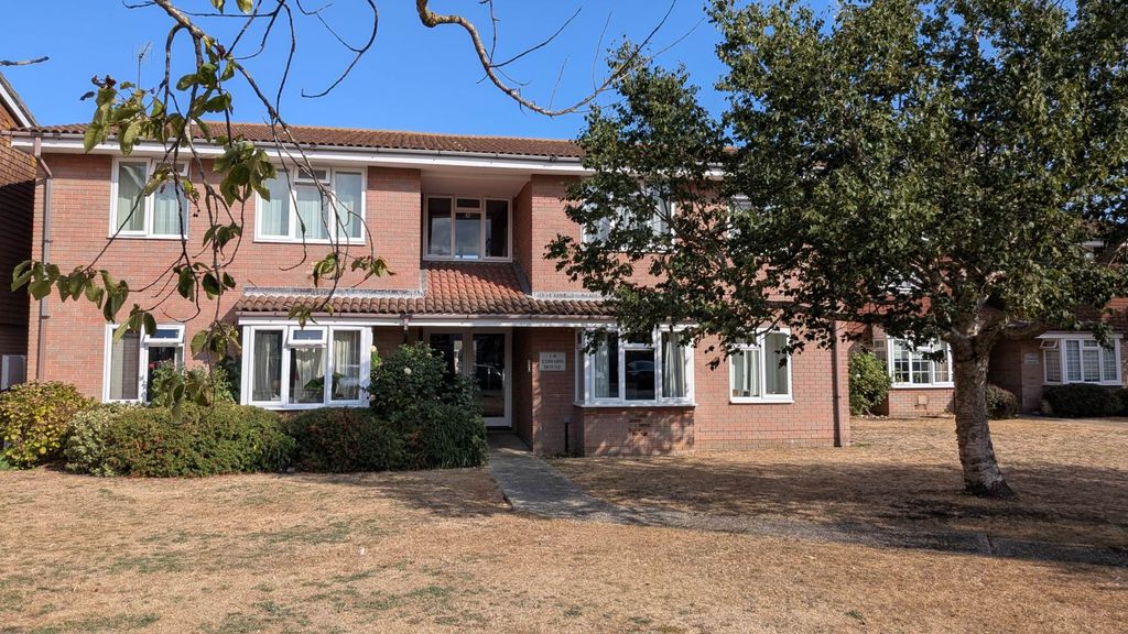 Property photo 1 of 6