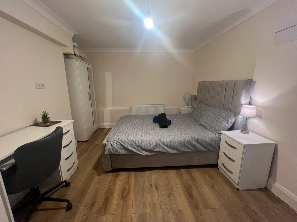 Property photo 2 of 4