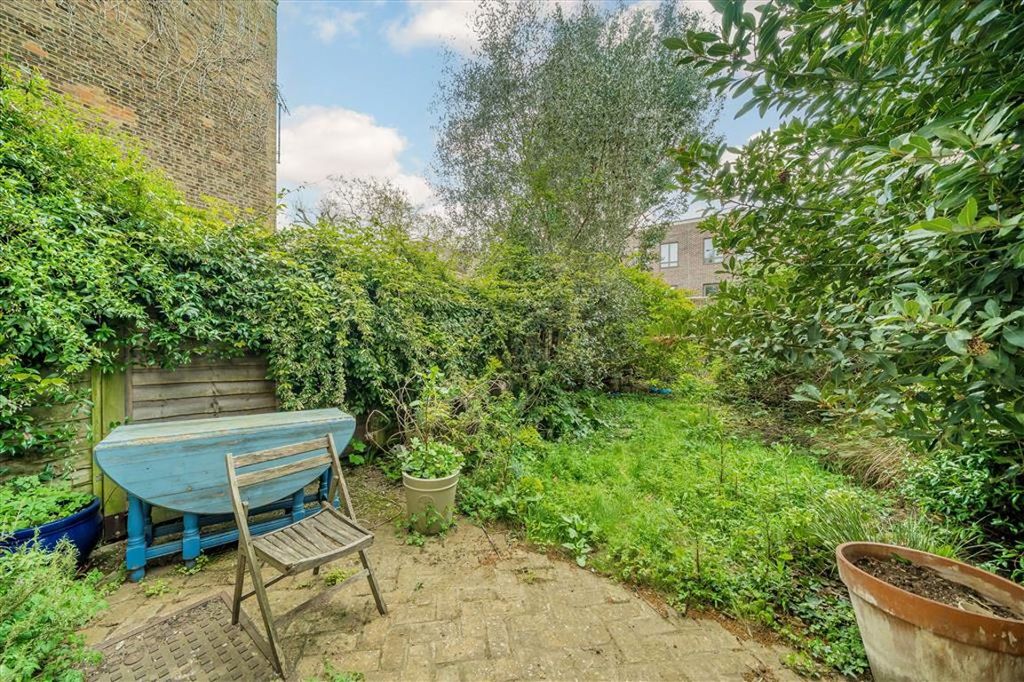 Property photo 3 of 9