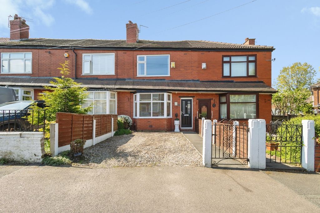 Property photo 1 of 17 Pbox-Img.Jpg