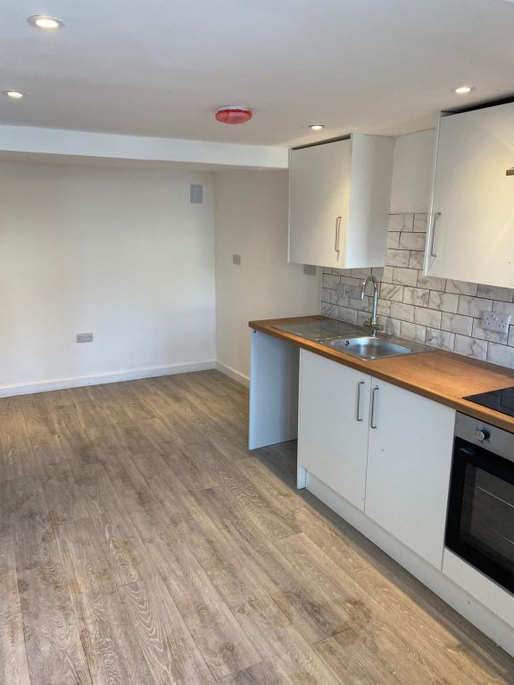 Property photo 1 of 4