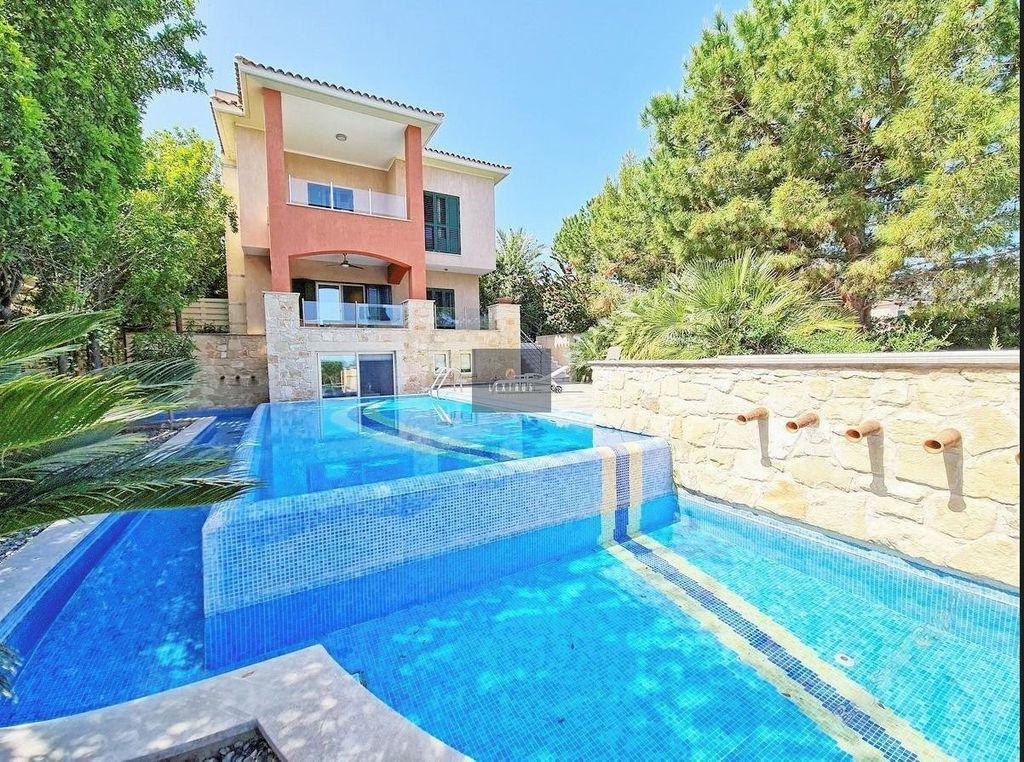 Property photo 1 of 48