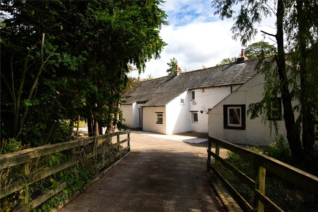 Property photo 1 of 24 Picture No. 34