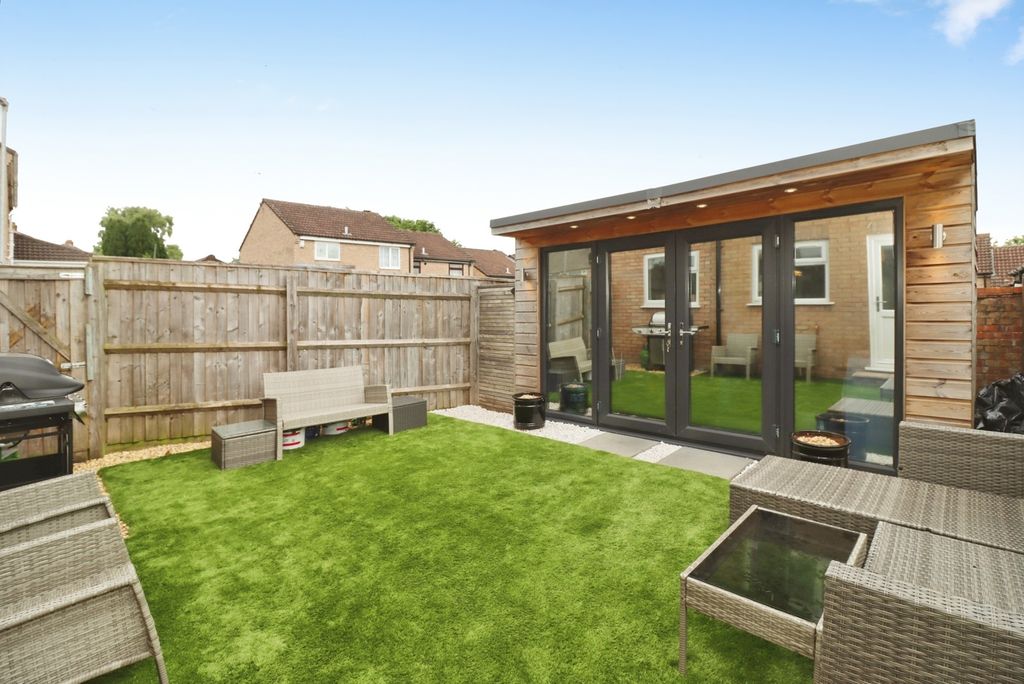 Property photo 3 of 14 Pbox-Img.Jpg