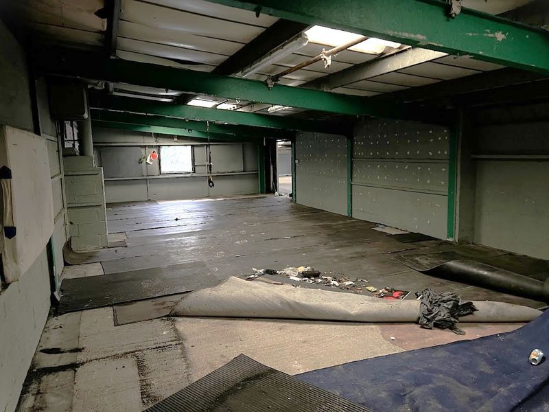 Property photo 3 of 6 Photo 2