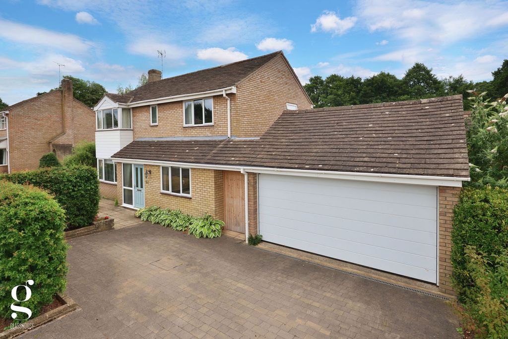 Property photo 3 of 42