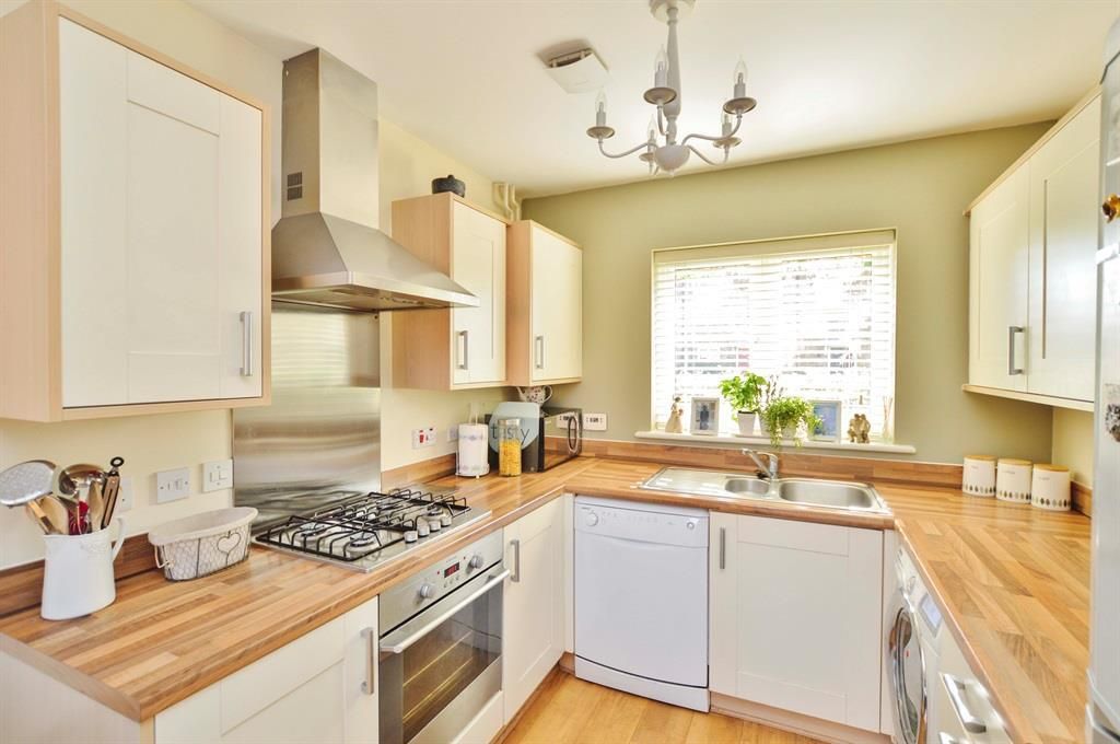 Property photo 1 of 9 Image