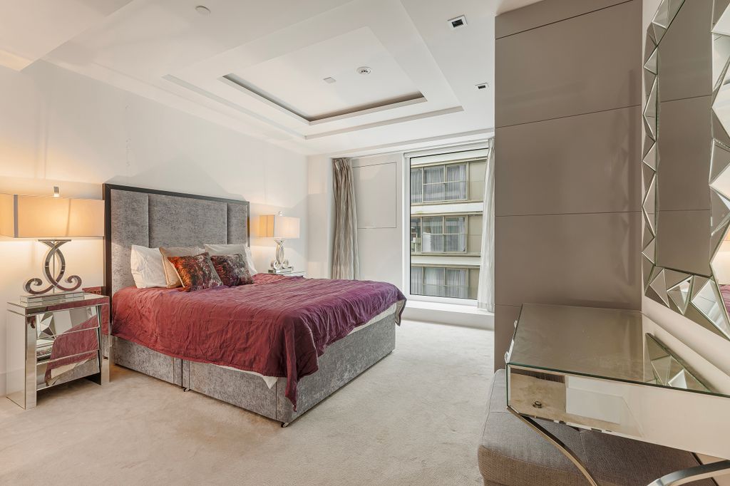 Property photo 3 of 3