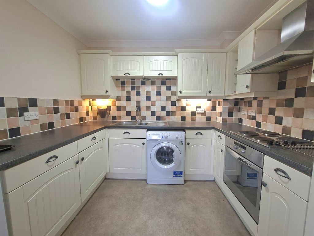Property photo 3 of 10