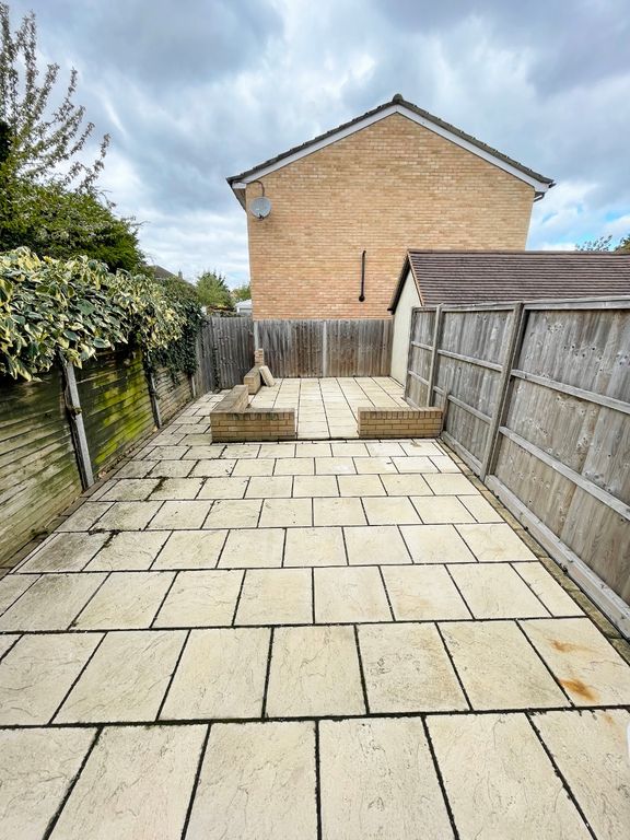 Property photo 3 of 8