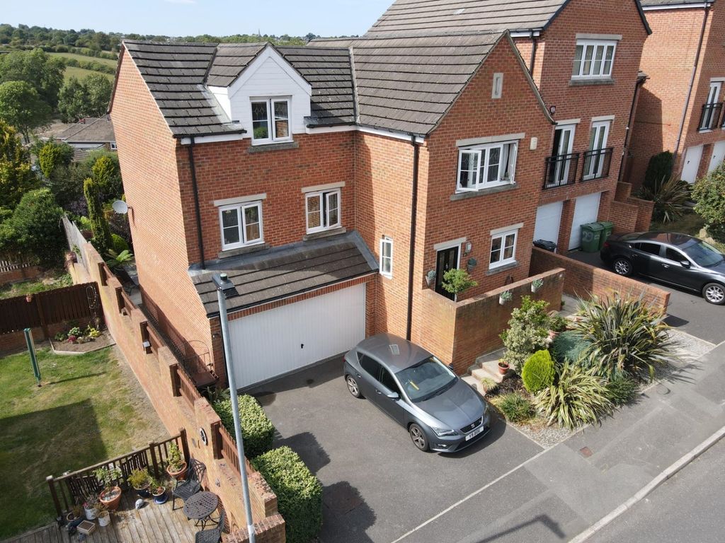 Property photo 1 of 32 Drone Shot 3