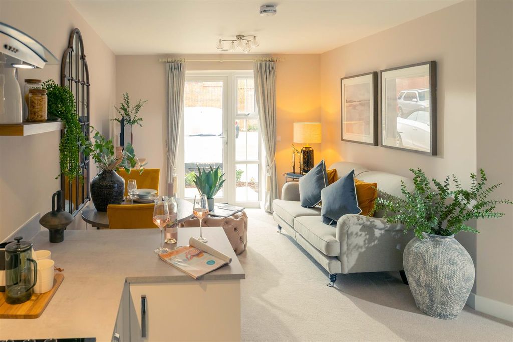 Property photo 2 of 9 2.Jpg