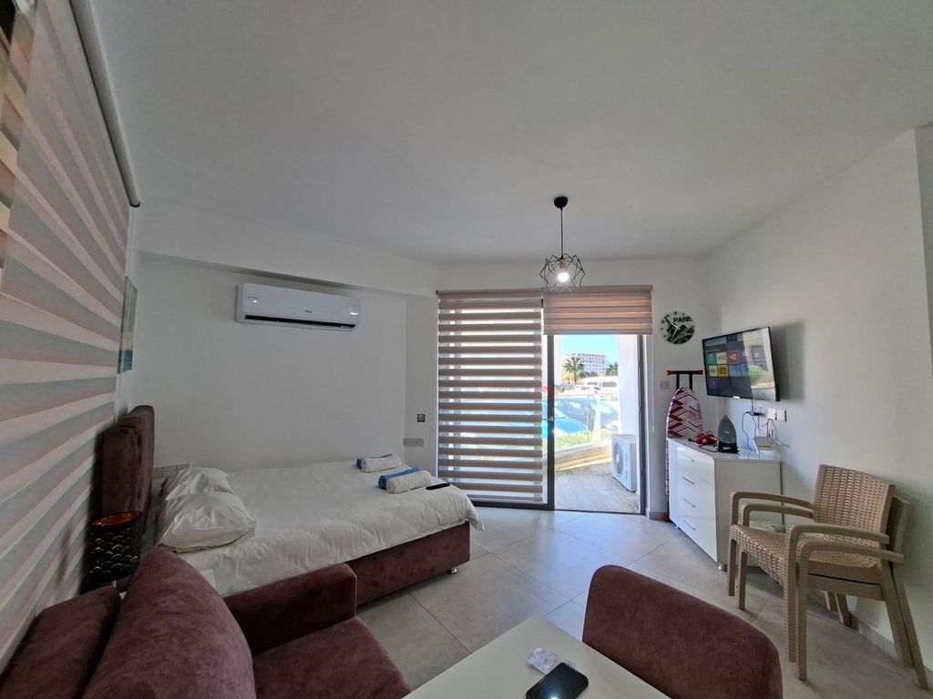 Property photo 2 of 9