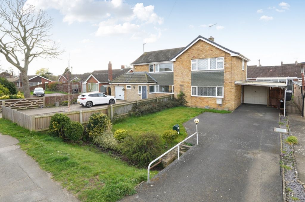 Property photo 1 of 24 1435107-1