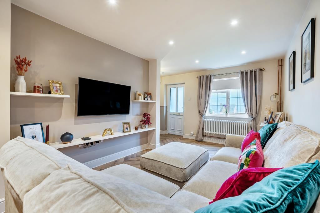 Property photo 2 of 20 Reception Room