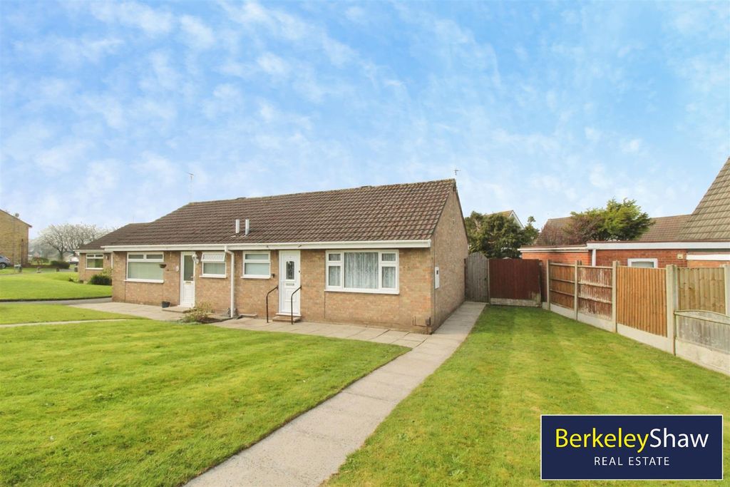 Property photo 1 of 10 External