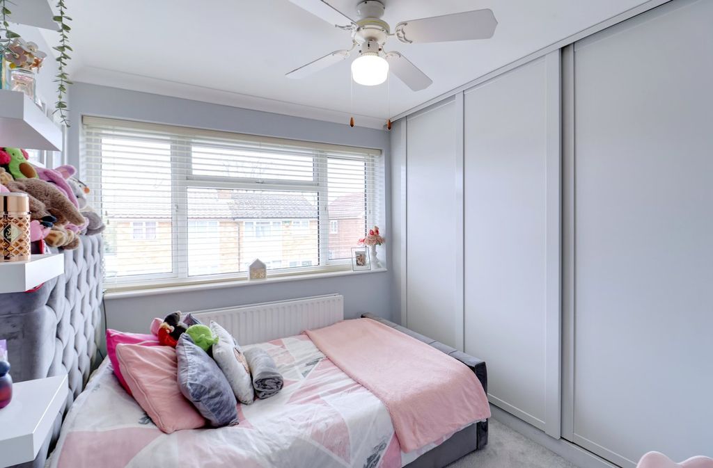 Additional image 14 of 3 bed semi-detached house for salePalmerston Road, Rainham RM13
