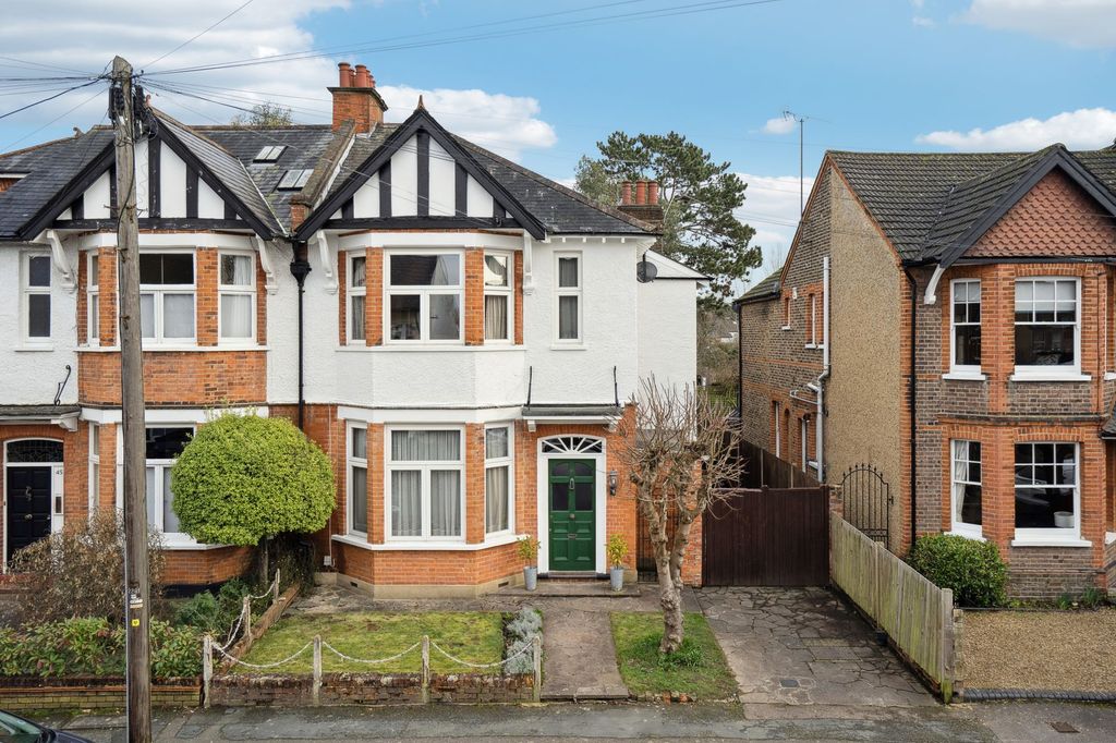 Property photo 1 of 23