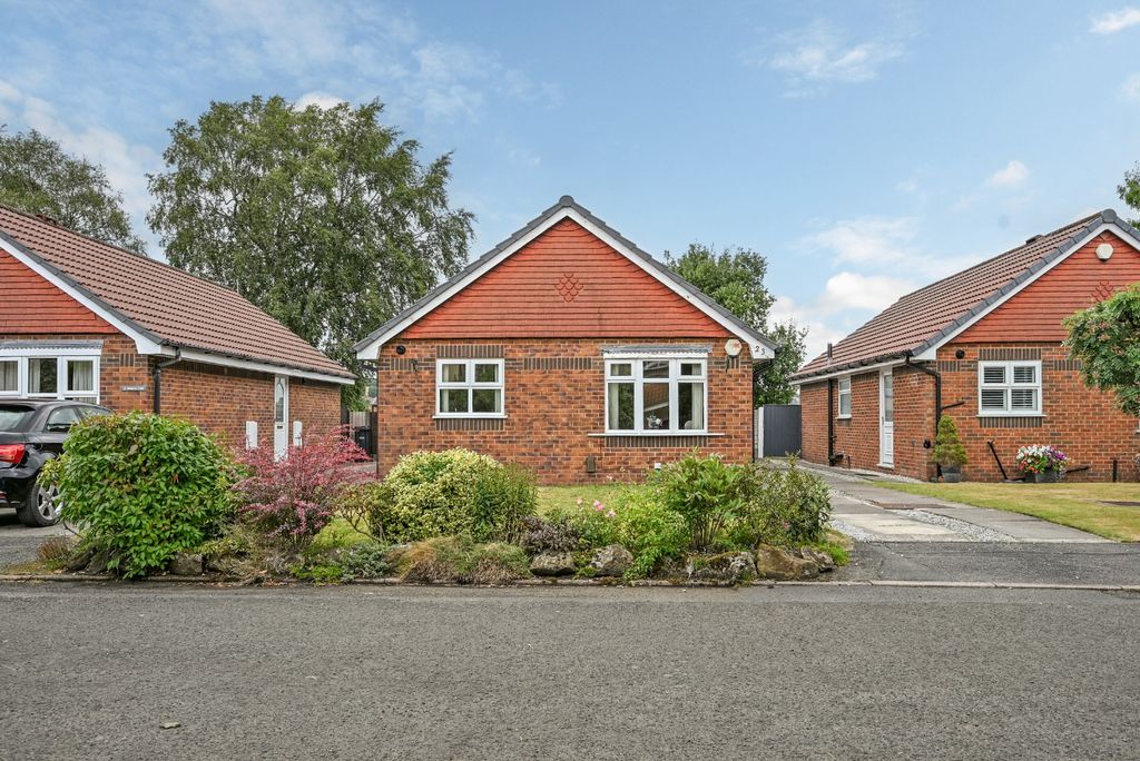 Property photo 2 of 28 5230331