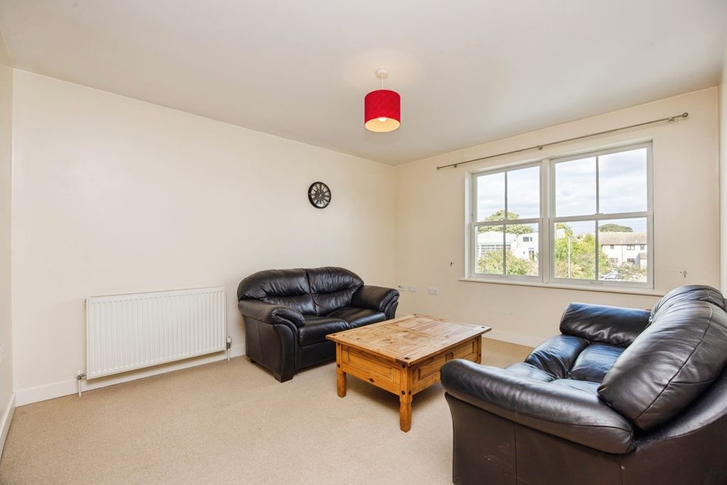 Property photo 2 of 12 Pbox-Img.Jpg