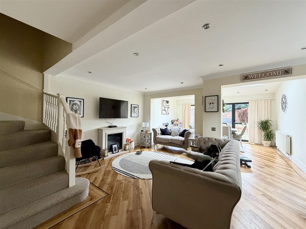 Property photo 2 of 13 Open Plan Lounge/Diner