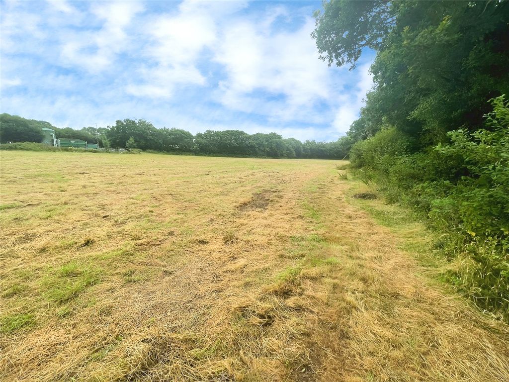 Property photo 3 of 5 Picture No. 05