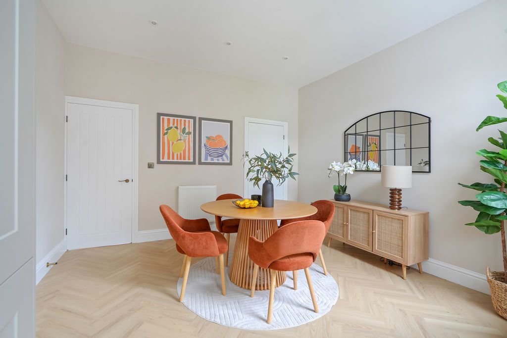 Property photo 3 of 24 Dining Area