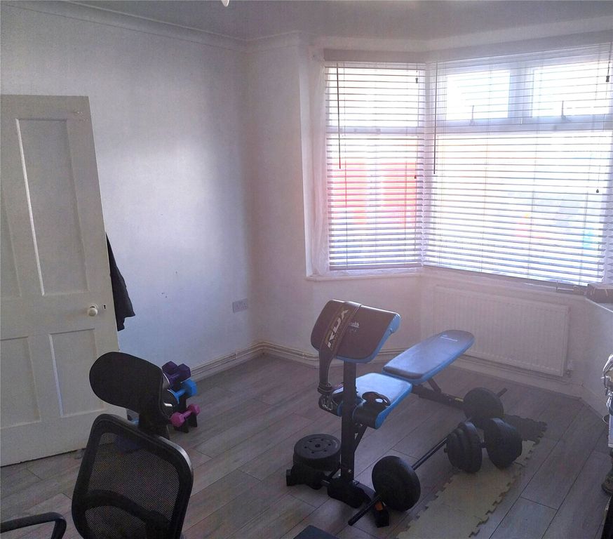 Property photo 2 of 9 Picture No. 05