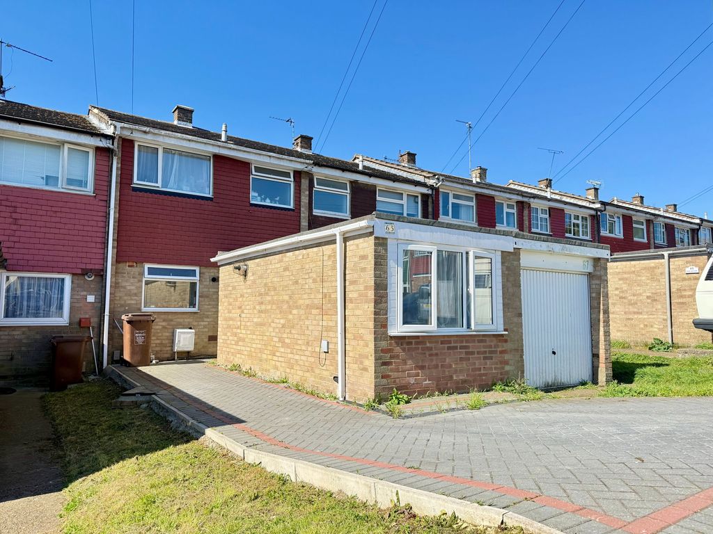 Property photo 1 of 9