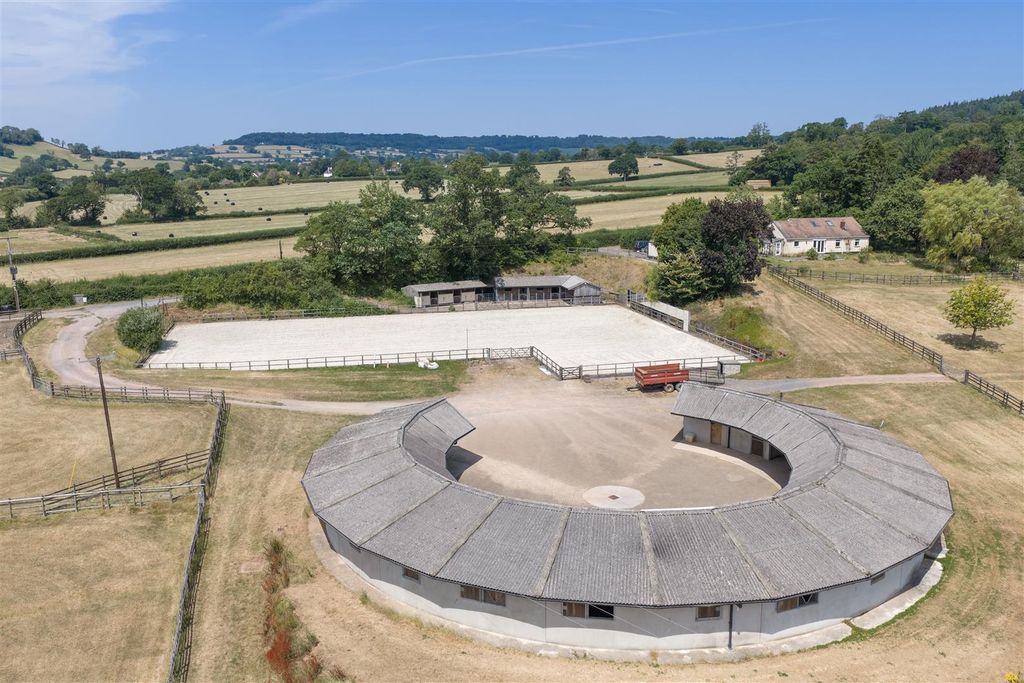Property photo 2 of 39 Drone