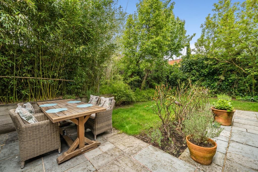 Property photo 3 of 18 External Grounds