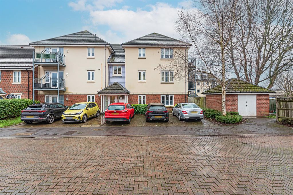 Property photo 1 of 10 Flat 1, 7 Queen Street (17).Jpg