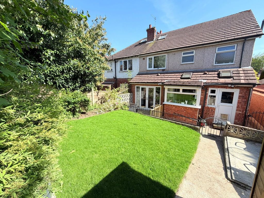 Property photo 2 of 30