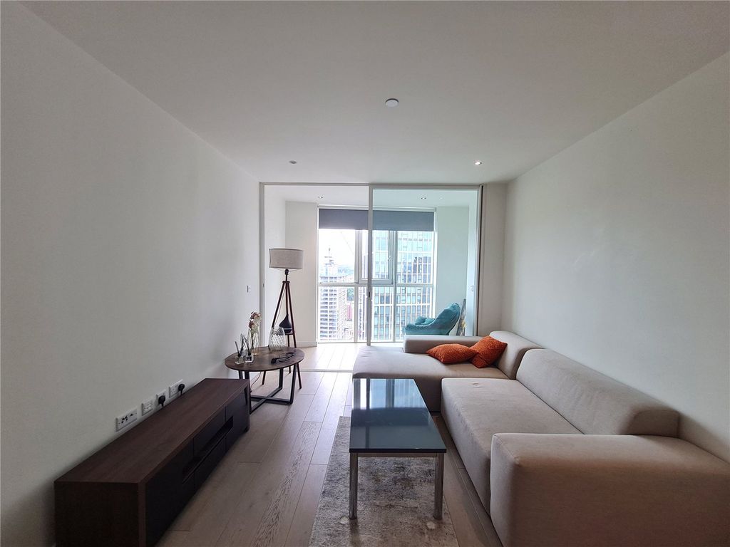 Property photo 3 of 12 Picture No. 04
