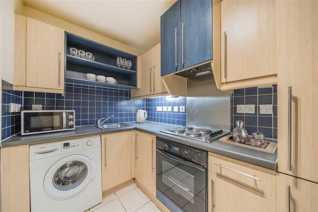 Property photo 2 of 4