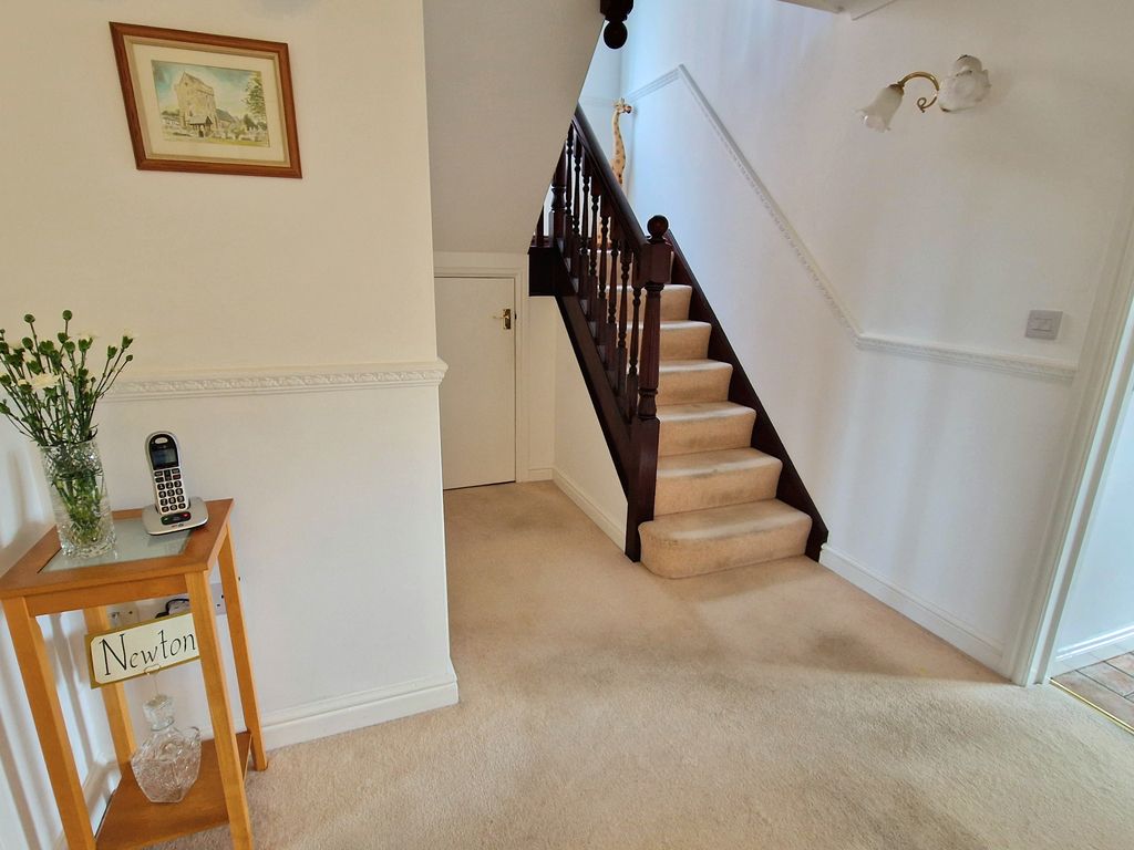 Property photo 3 of 26