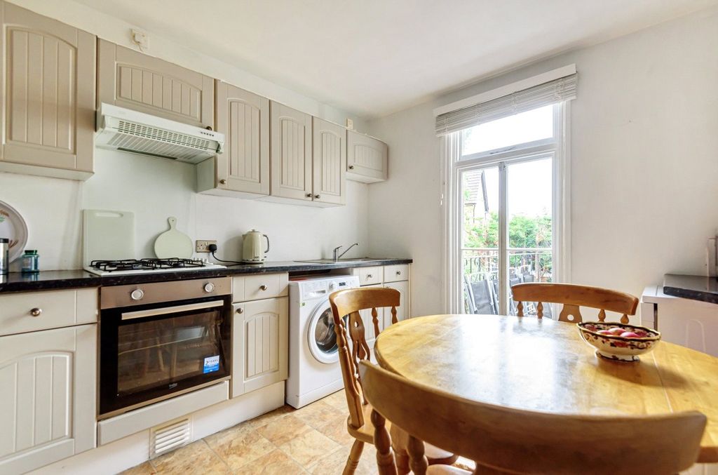 Property photo 3 of 10 Picture No. 07