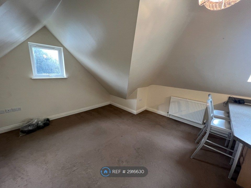 Property photo 3 of 3