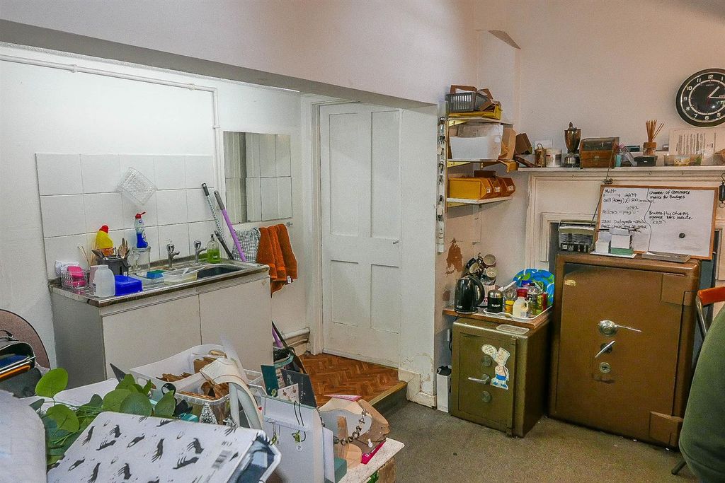 Property photo 3 of 5 P1680523-2.Jpg