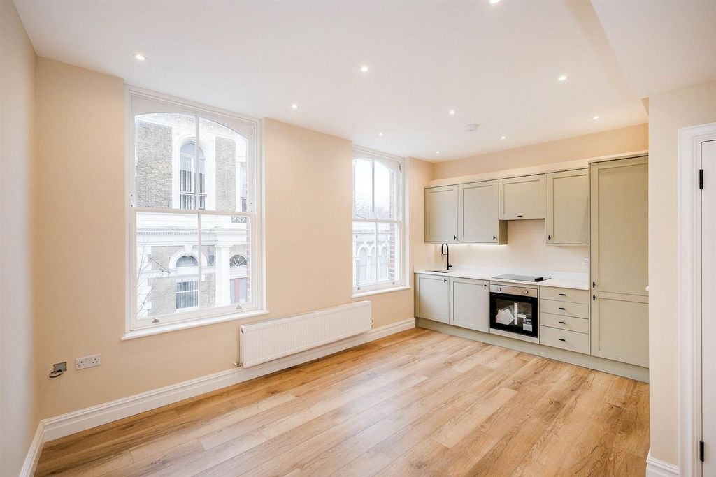 Property photo 2 of 21 Living Kitchen Room.Jpg