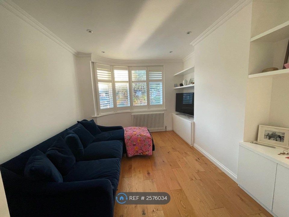 Property photo 3 of 30