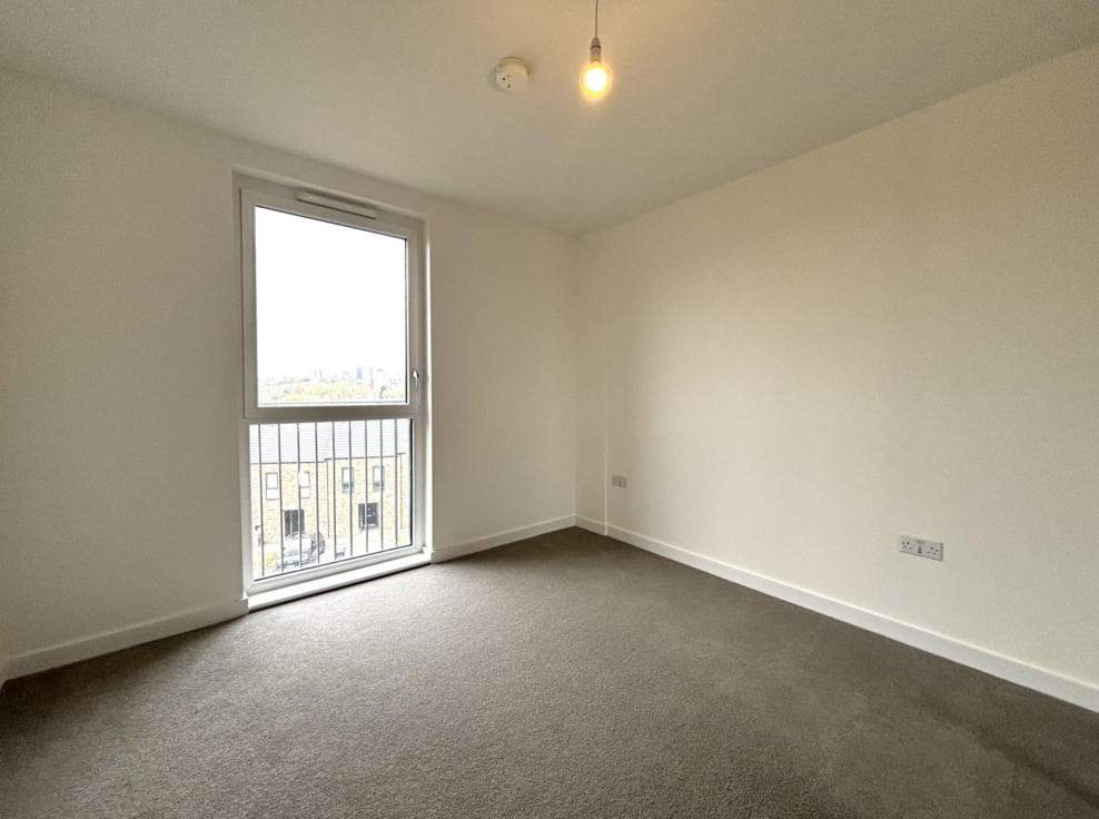 Property photo 3 of 4