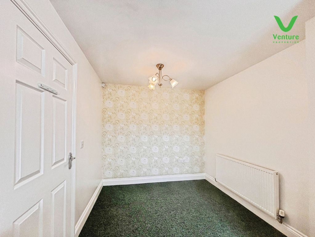 Property photo 3 of 19 Pbox-Img.Jpeg