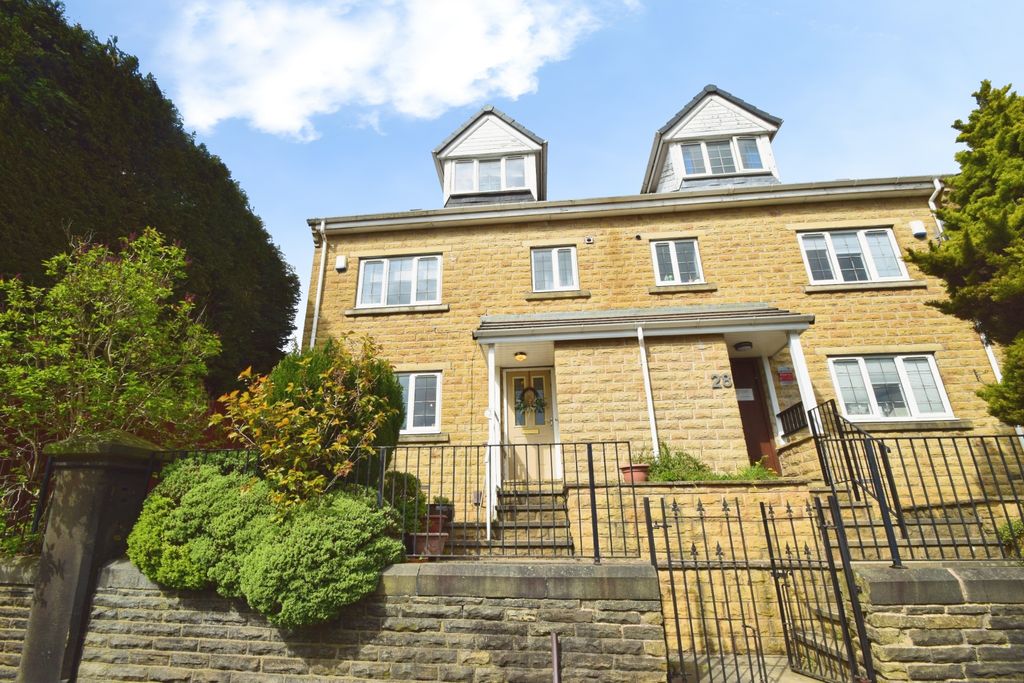 Property photo 1 of 15 60536E9c-Front