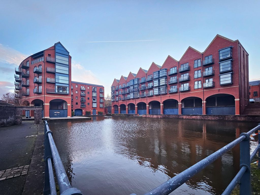 Property photo 3 of 26 View