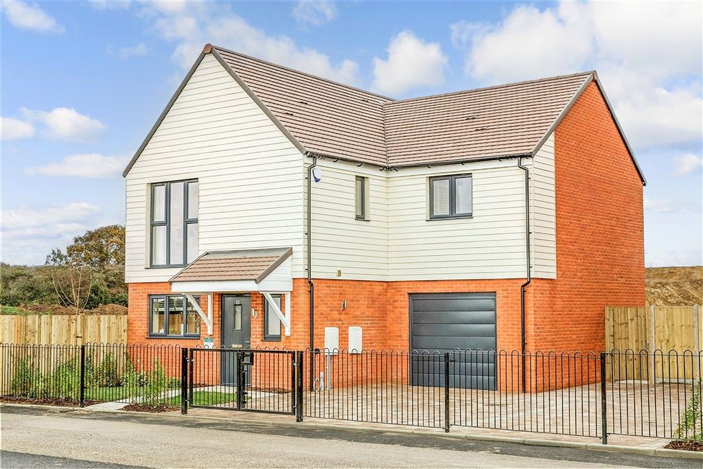 Property photo 2 of 9 Front