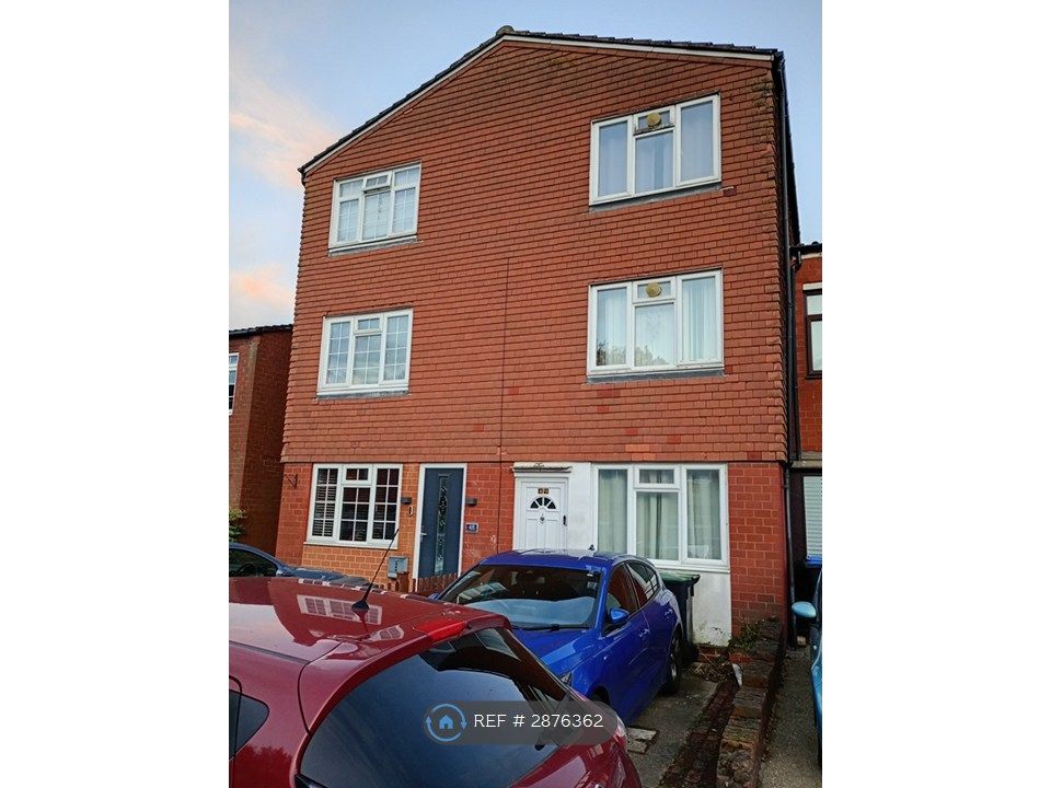Property photo 2 of 6