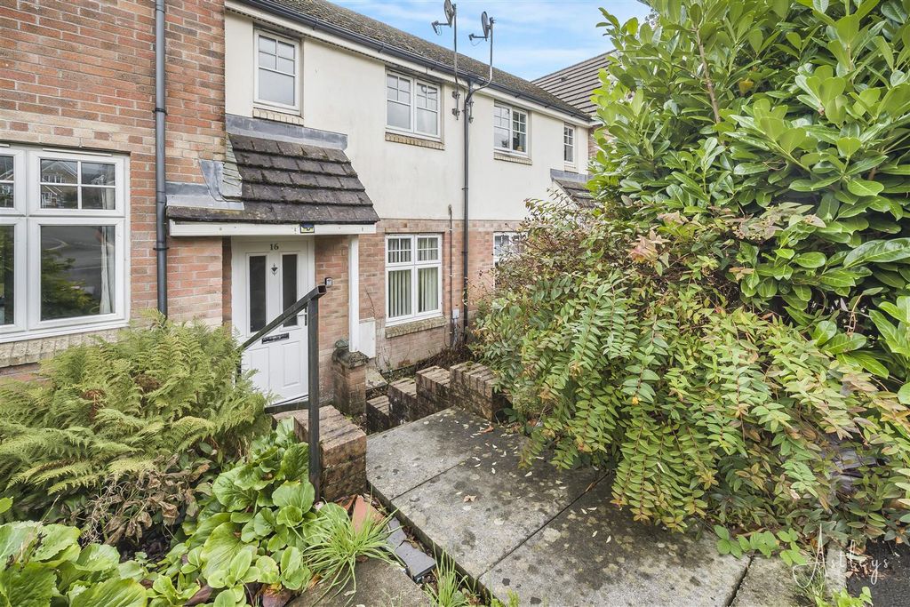 Property photo 1 of 14 18-P1070541.Jpg