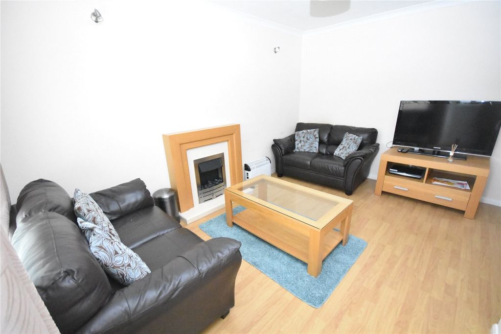 Property photo 2 of 10 Photo 2