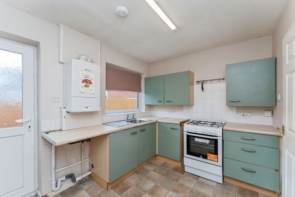 Property photo 2 of 16 Pbox-Img.Jpg